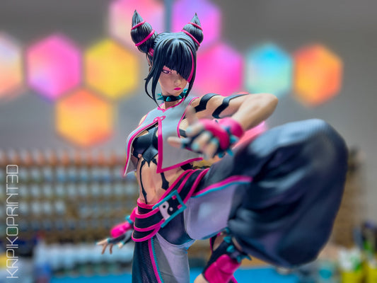 Juri Han (Street Fighter) Statue