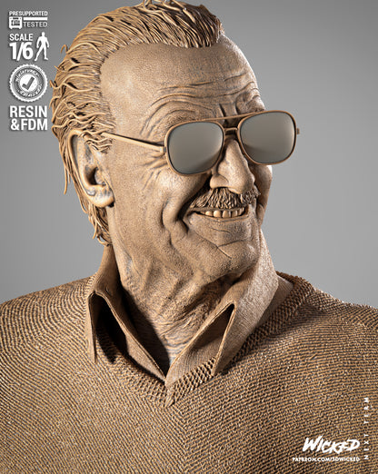 Stan Lee Statue