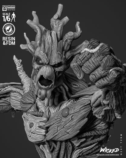 Groot Comics Version Statue