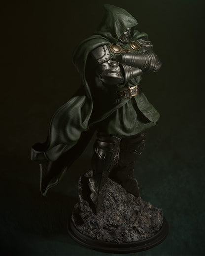 Dr.Doom Statue