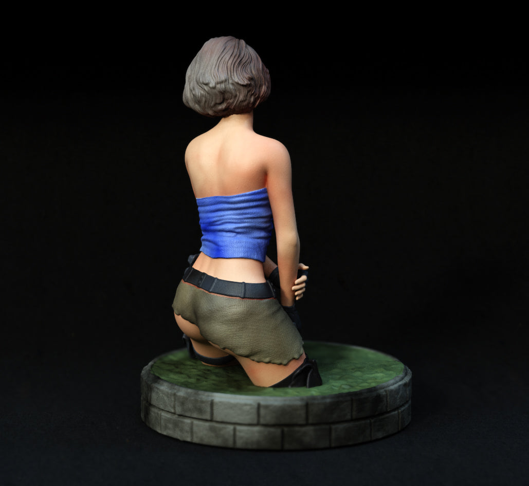 Jill (Resident Evil) Statue