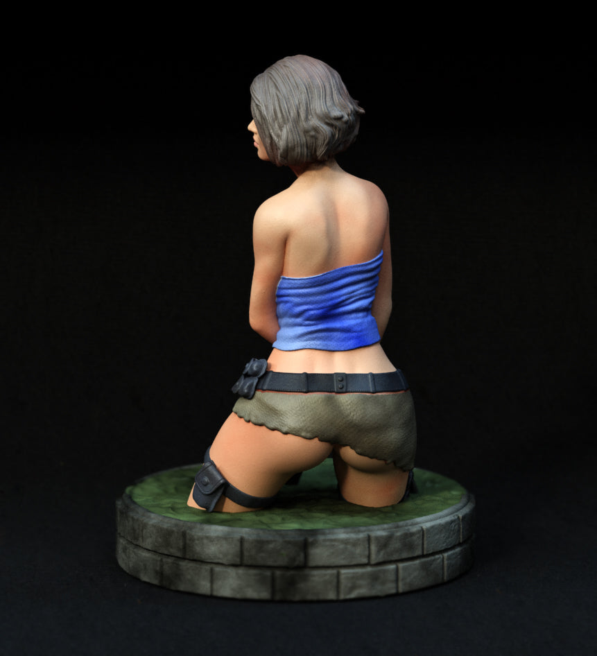 Jill (Resident Evil) Statue