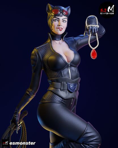 Catwoman Statue