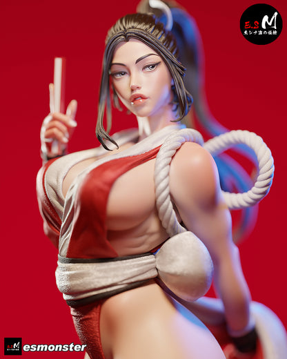 Mai Shiranui Statue