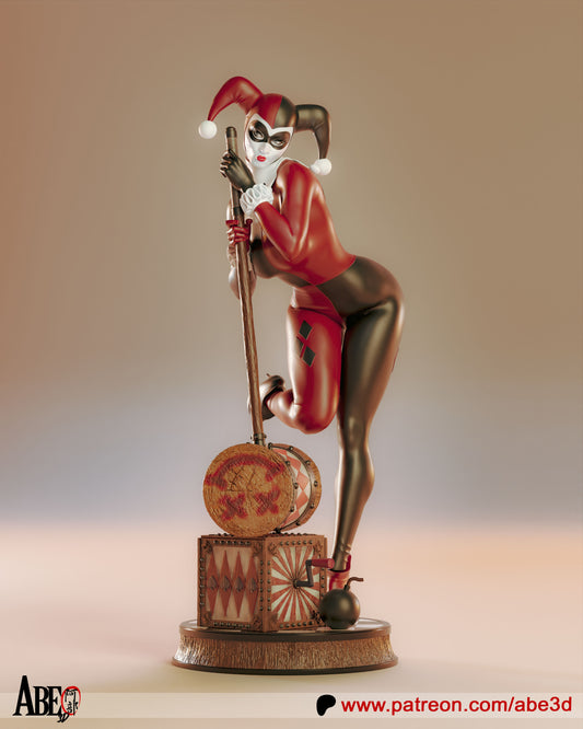 Harley Quinn Statue