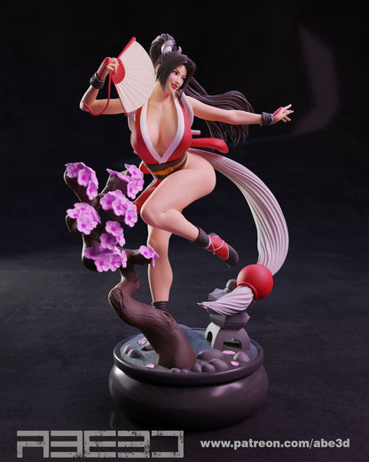 Mai Shiranui Statue