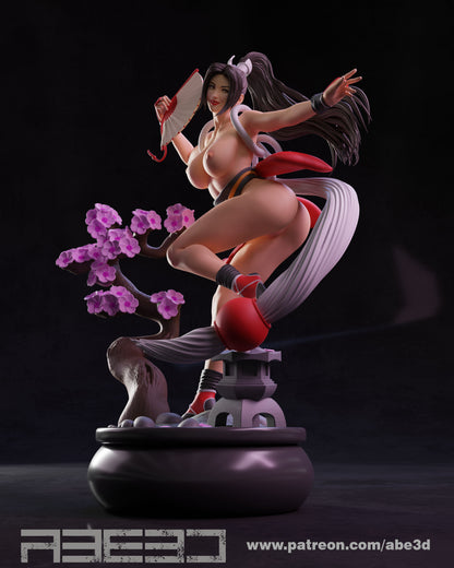 Mai Shiranui Statue