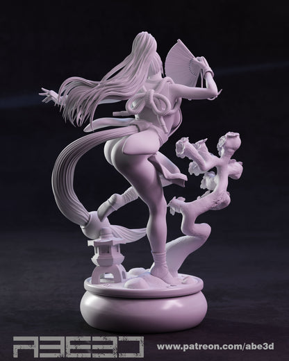 Mai Shiranui Statue