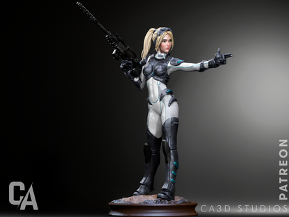 Nova - Starcraft Statue