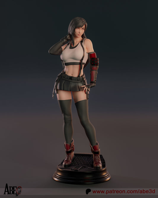 Tifa Lockhart Statue