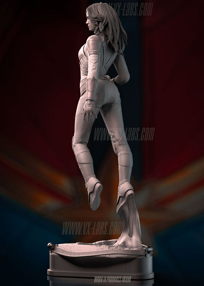 Captain Marvel Statue