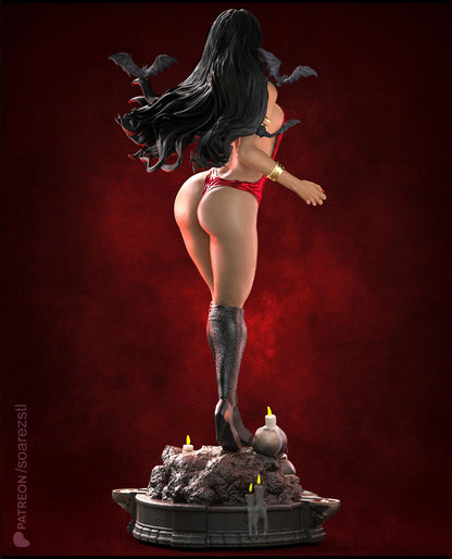 Vampirella Statue