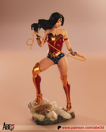 Wonder Woman Statue